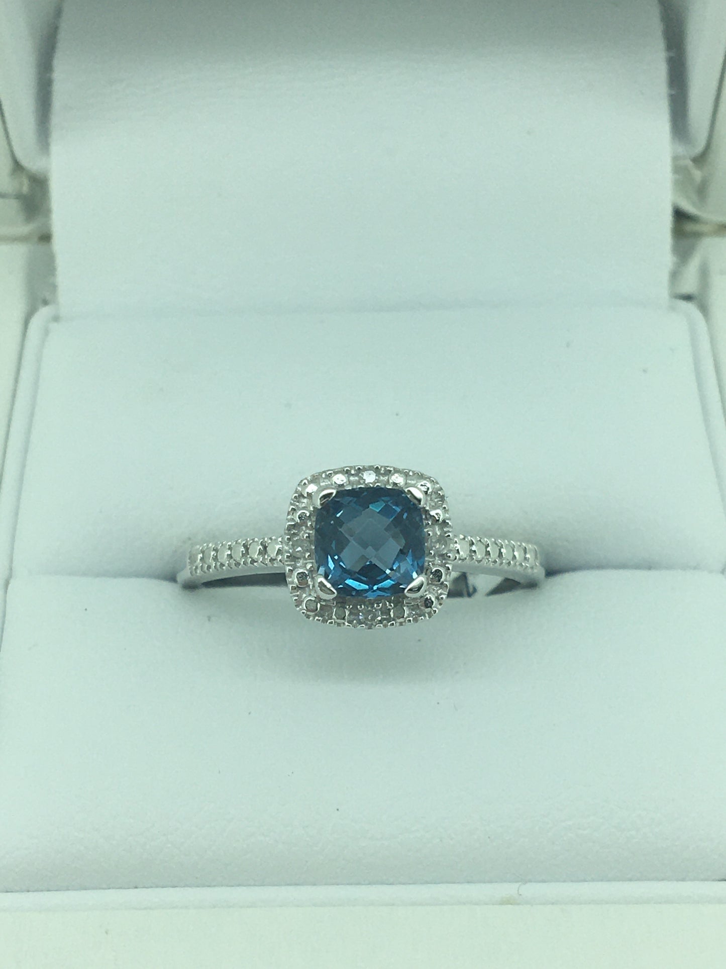 9ct White Gold Topaz & Diamond Ring