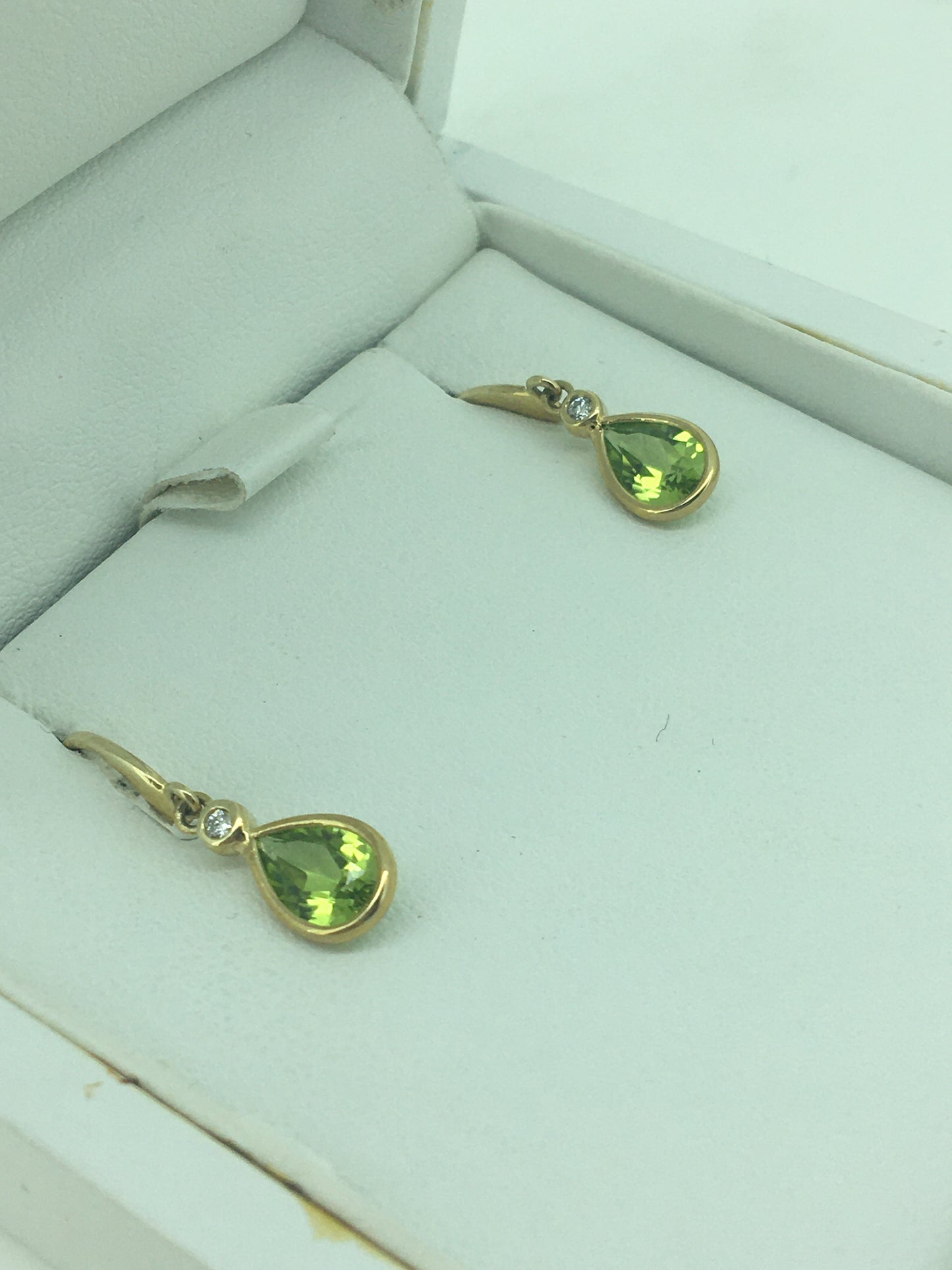 9ct Yellow Gold Peridot & Diamond Drops