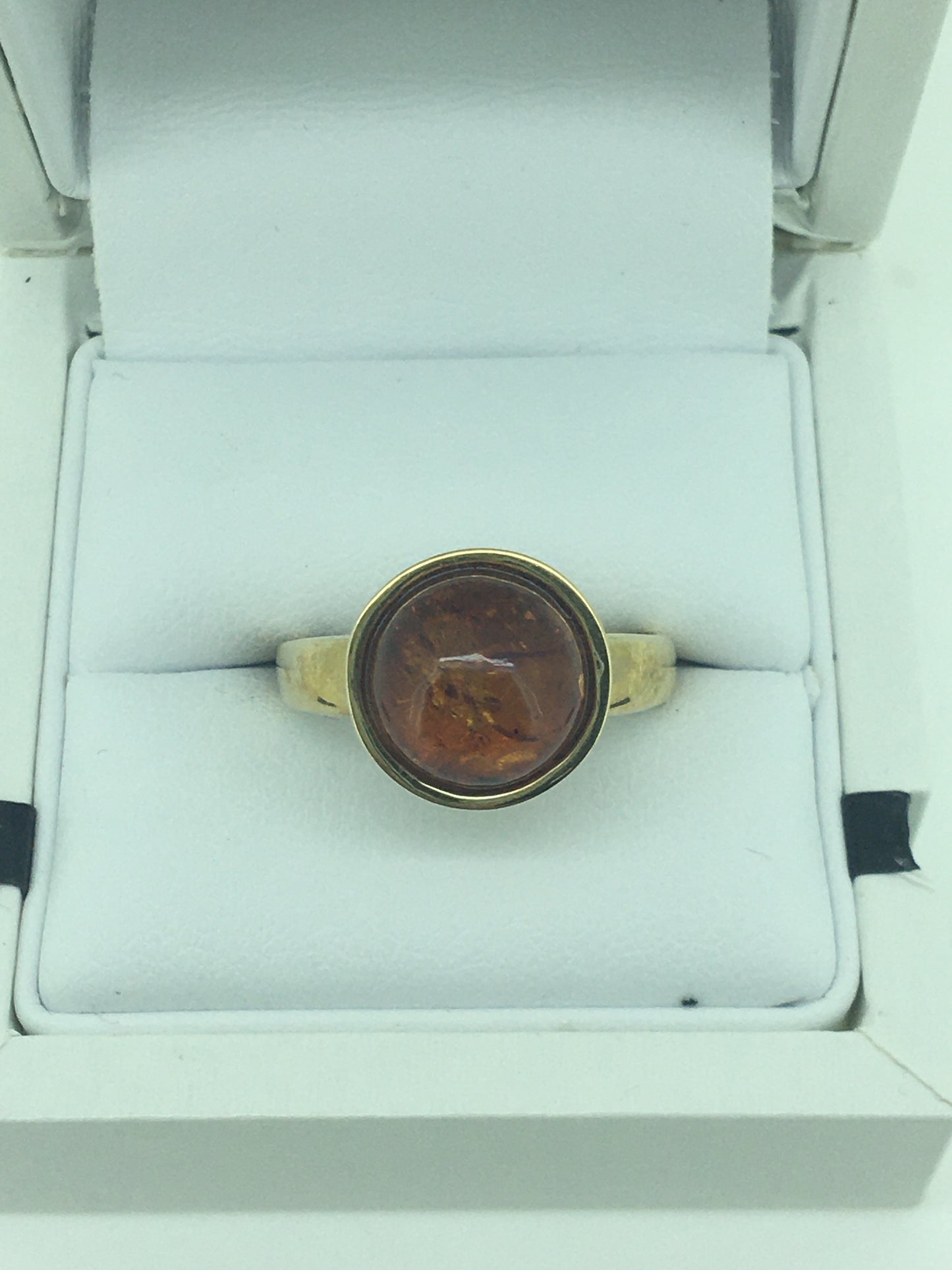 9ct Yellow Gold Amber Ring