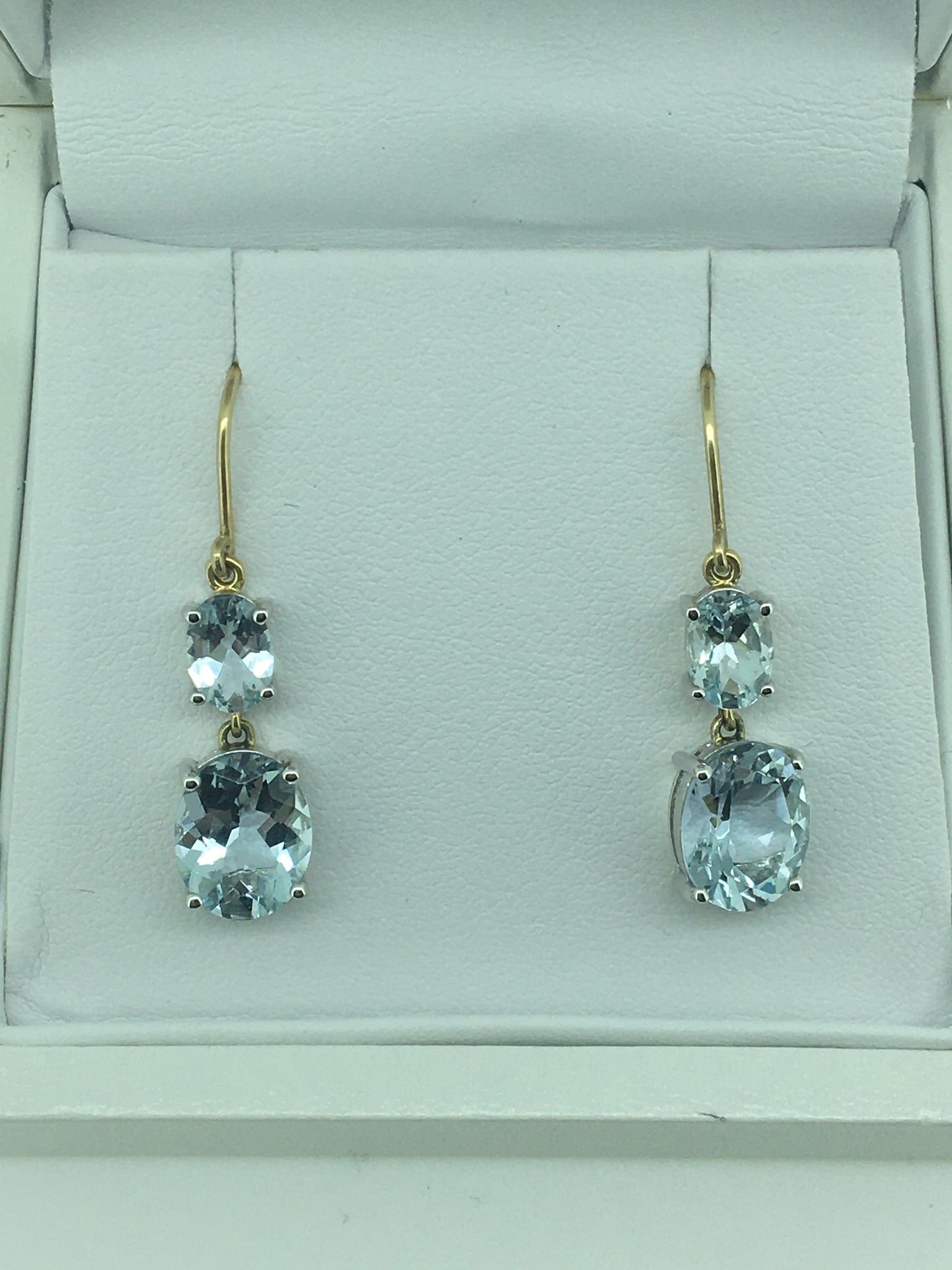 9ct Yellow Gold Aquamarine Drops