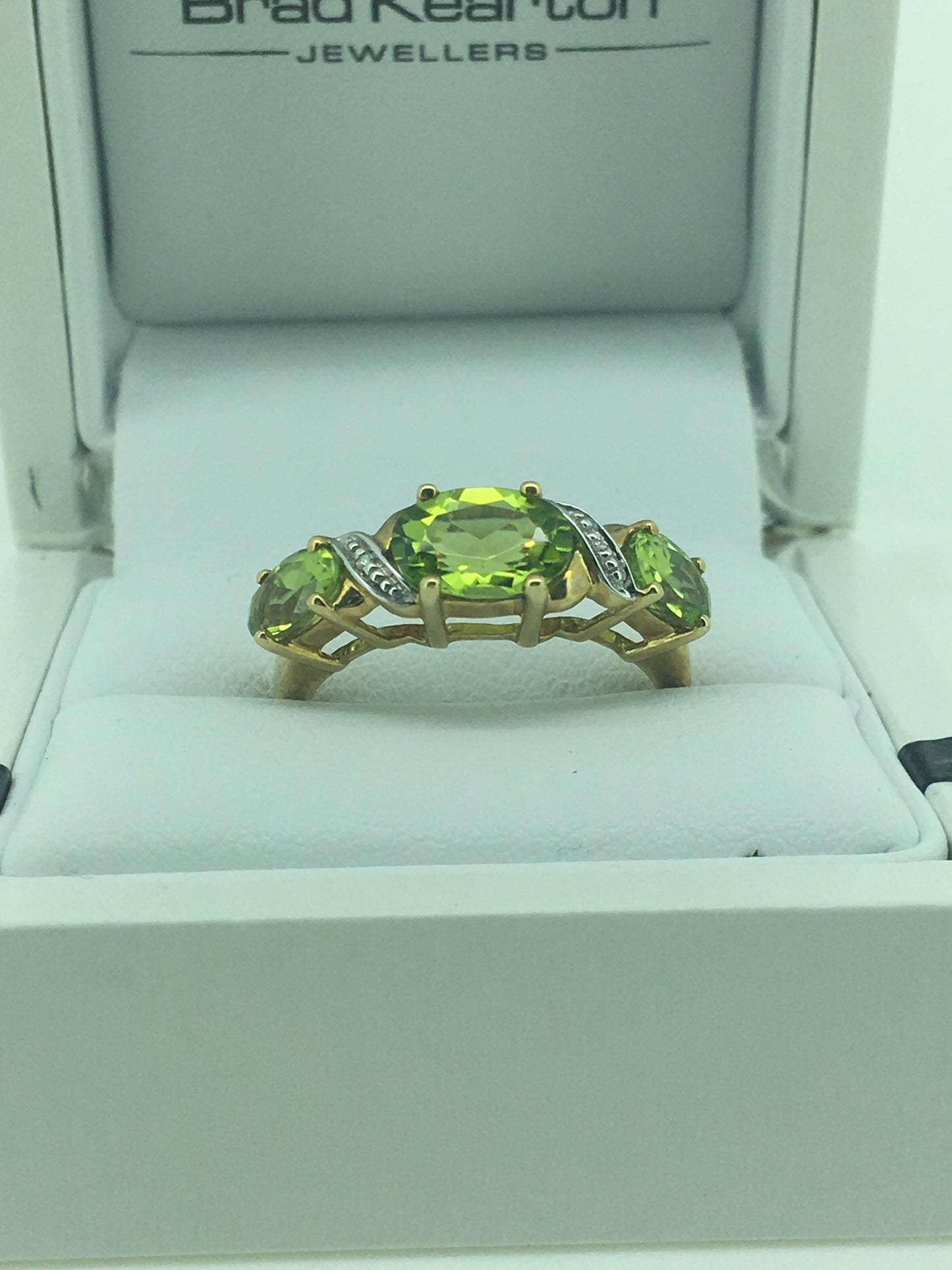 9ct Yellow Gold Peridot & Diamond Ring