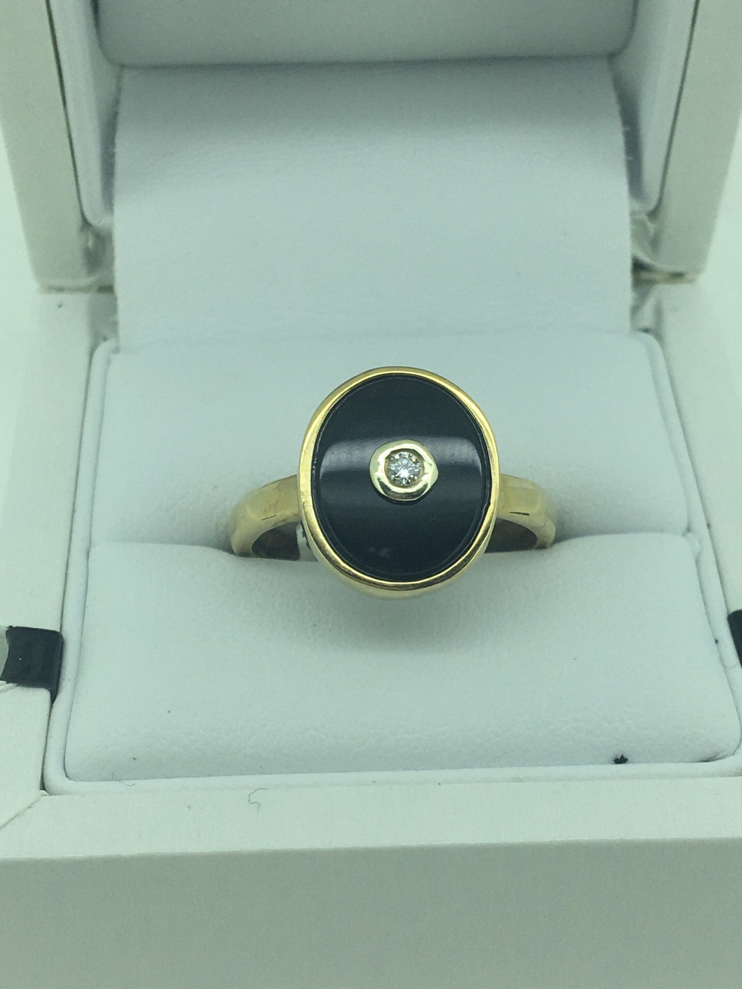 9ct Yellow Gold Onyx & Diamond Ring